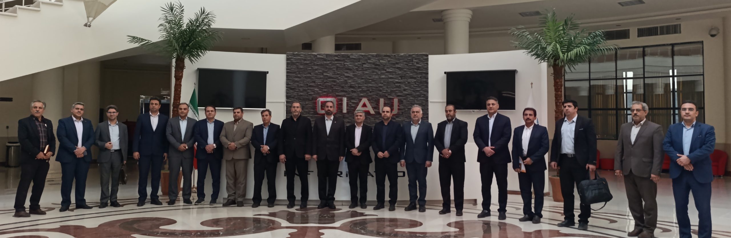 حضور شرکت کشت و صنعت شریف آباد در نشست شرکتهای دانش بیان، پارک علمی فناوری دانشگاه آزاد قزوین