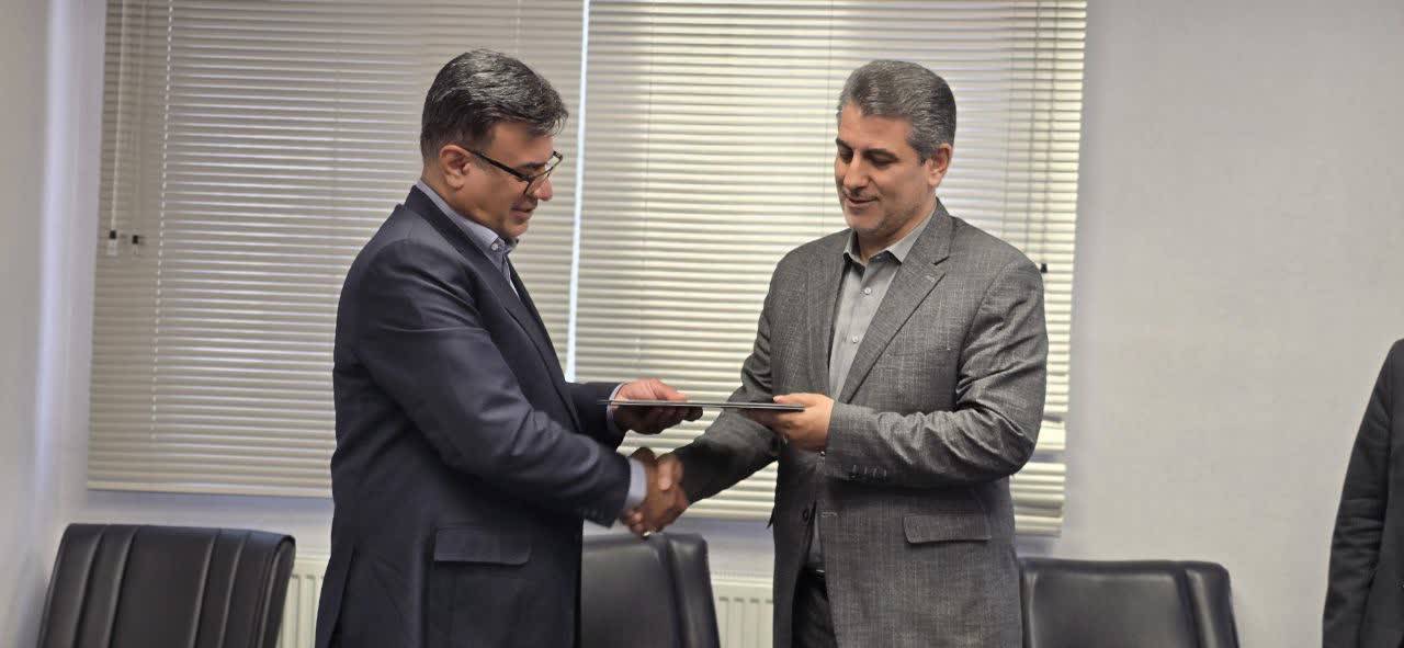 دکتر بوستانی انتصاب مدیر عامل شرکت مرغک را تبریک گفت